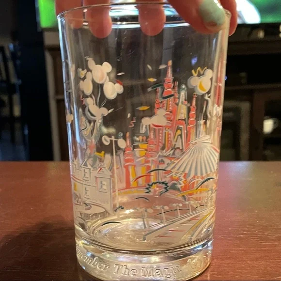 Mcdonald’s Disney World Glasses - Picture 7 of 10